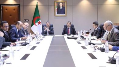 صورة اجتماع تنسيقي بين الوزيرين سعيود وعرقاب..دراسة مشروع إنشاء شركة وطنية للنقل الداخلي للمسافرين
