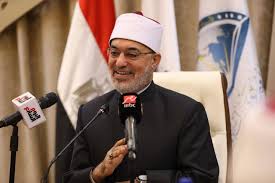 صورة بحث تحديات صناعة الفتوى في ظل التحولات الرقمية.. بلمهدي يشارك في المؤتمر العالمي العاشر للإفتاء بمصر