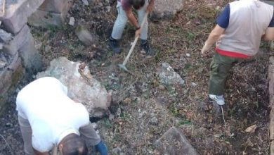 صورة الانطلاق في أعمال المسح الأثري بمنطقة تادرارت بسلسلة جبال الطاسيلي