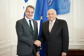 صورة عطاف يستقبل من طرف رئيس الوزراء اليوناني .. توافق المواقف حول تحديات الفضاء المتوسطي