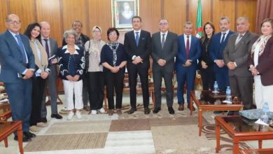 صورة بحث سبل وآليات تعزيز التعاون الثنائي..وزير الصحة يستقبل وفد جمعية الصحة الفرنسية-الجزائرية