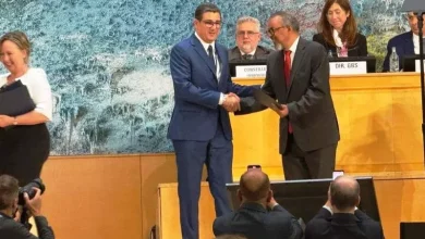 صورة الجزائر تتسلم شهادة رسمية من منظمة الصحة العالمية بالقضاء على مرض الرمد الحبيبي