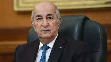 صورة رئيس الجمهورية يهنئ الشعب الجزائري بعيد الفطر المبارك