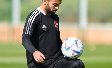 صورة الأهلي المصري يعلن موعد انضمام قندوسي لبعثته في المغرب