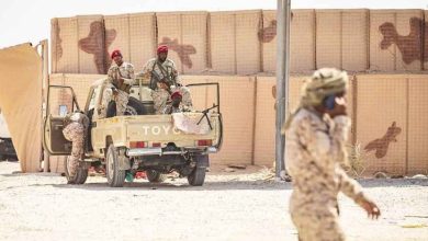 صورة المجلس الرئاسي اليمني:”قوى إقليمية تحاول إعادة الفوضى بعدن مع عودة الحكومة”