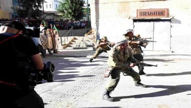 صورة المخرج مؤنس خمار يشرع في تصوير فيلم “زيغود يوسف” بقسنطينة