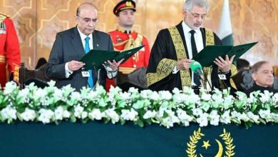 صورة باكستان : الرئيس الجديد يؤدي اليمين الدستورية