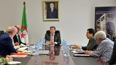 صورة وزير الاتصال يشدد على الإسراع في إعادة هيكلة مؤسسات الطباعة وإيجاد حلول لأزمة ورق الجرائد