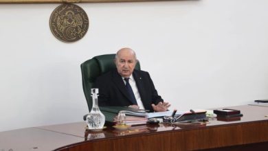 صورة الرئيس تبون يوجه الحكومة للعمل الميداني الصارم بعيداً عن “الفلكلور الإعلامي”