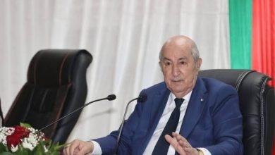 صورة رئيس الجمهورية يعفو عن 6797 محبوساً