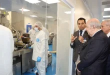 صورة رئيس الجمهورية: الجزائر تطلق صناعة صيدلانية حقيقية وتواصل تعزيز التنمية عبر مشاريع استراتيجية