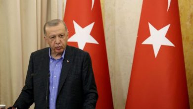 صورة تركيا: استقالة مستشار لأردوغان بعد اتهامات بالفساد