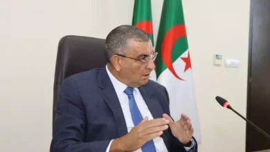 صورة وزير الأشغال العمومية يؤكد تسريع وتيرة إنجاز مشروع توسعة ميناء عنابة الفوسفاتي