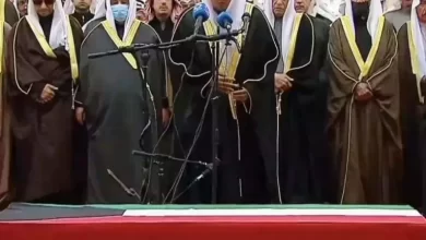 صورة الكويت تشيّع جثمان أميرها الراحل الشيخ نواف الأحمد الصباح