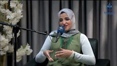 صورة الباحثة وأستاذة النقد بجامعة الجزائر حنان تواتي: ضرورة الاستعانة بالذكاء الاصطناعي والتكنولوجيات الحديثة في الإنتاج الدرامي