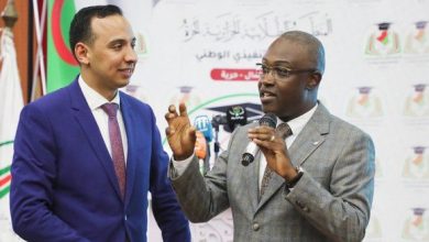 صورة وزير الشباب يدعو الطلبة إلى التحلي بالوعي لمواجهة التهديدات السيبرانية والاقتداء بطلبة 1956