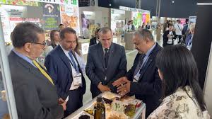صورة رزيق يشارك في افتتاح المعرض الدولي للأغذية الصحية بفيينا