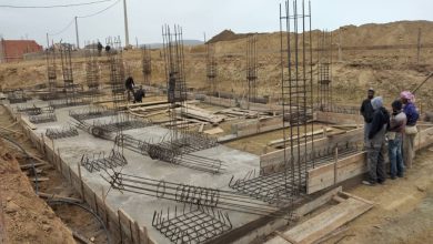 صورة سعيدة.. الانطلاق في عملية انجاز متوسطتين جديدتين
