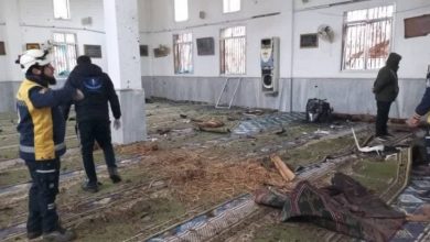 صورة سوريا : 8 قتلى جراء انفجار داخل مسجد بمدينة حمص