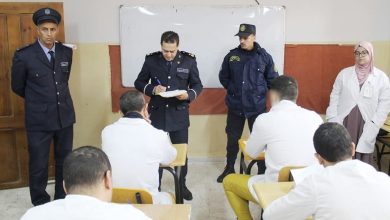 صورة سيدي بلعباس..أكثر من 80 نزيلا بمؤسسة إعادة التربية يجتازون امتحانات التعليم المتوسط