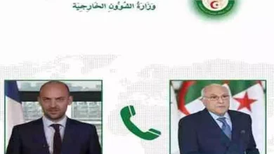 صورة عطاف يتلقى اتصالاً هاتفيا من نظيره الفرنسي