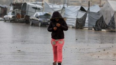 صورة “حرب الشتاء” بلا مغيث في غزة : غرق عشرات الخيام في مواصي خان يونس بمياه الأمطار