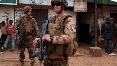 صورة بعد مالي..  فرنسا تقرر سحب قواتها من أفريقيا الوسطى بحلول نهاية العام