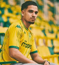 صورة شبيبة القبائل يفسخ عقد اللاعب مهدي بوجمعة بالتراضي