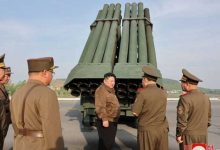 صورة كوريا الشمالية تعتزم نشر راجمات صواريخ جديدة خلال العام الجاري