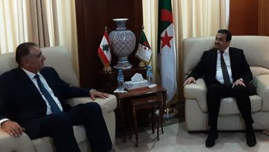 صورة عرقاب يستقبل سفيري لبنان وإندونيسيا بالجزائر