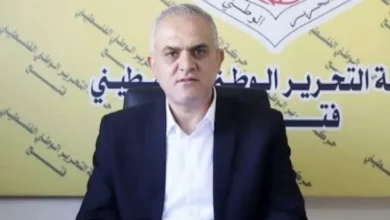 صورة منذر الحايك يدعو للوحدة الوطنية الفلسطينية ومراجعة استراتيجية المقاومة