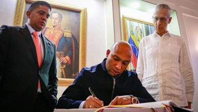 صورة ممثلا لإبراهيم بوغالي…النائب احسن هاني يشارك في المنتدى البرلماني العالمي لمناهضة الفاشية بكاراكاس