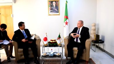 صورة العلاقات الاقتصادية الجزائرية-اليابانية: وزير الصناعة يستقبل الوزير المنتدب للعلاقات الخارجية اليابانية