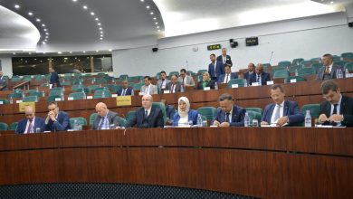 Photo de Déclaration de politique générale du gouvernement : Les députés saluent la série de mesures prises en faveur des jeunes