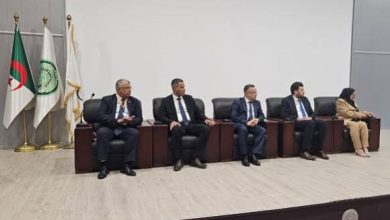 Photo de Yacine El Mahdi Walid l’a souligné hier : Coordonner les efforts entre l’université et les entreprises industrielles, un impératif