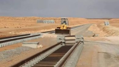 Photo de Bechar : La future ligne ferroviaire Bechar-Tindouf, un levier de développement socio-économique   