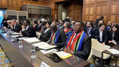 Photo de L’entité sioniste devant la CIJ pour génocide 