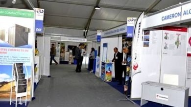 Photo de Ouargla : Plus de 70 exposants au salon international BATISUD   