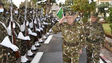 Photo de Le général d’Armée Saïd Chanegriha en visite de travail et d’inspection en 2e Région militaire : Appel à adhérer au projet de renaissance de l’Algérie nouvelle
