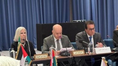 Photo de Coopération arabe dans le domaine de la santé     Saihi appelle depuis Genève à son renforcement